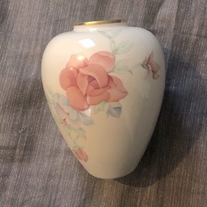 Lenox Chatsworth Vase